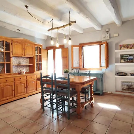 Casa Escola Nyaraló
